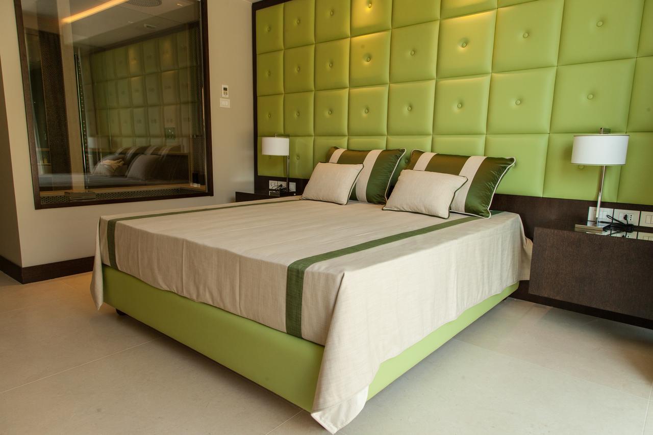 Ngonia Bay Boutique Hotel Milazzo Exterior foto