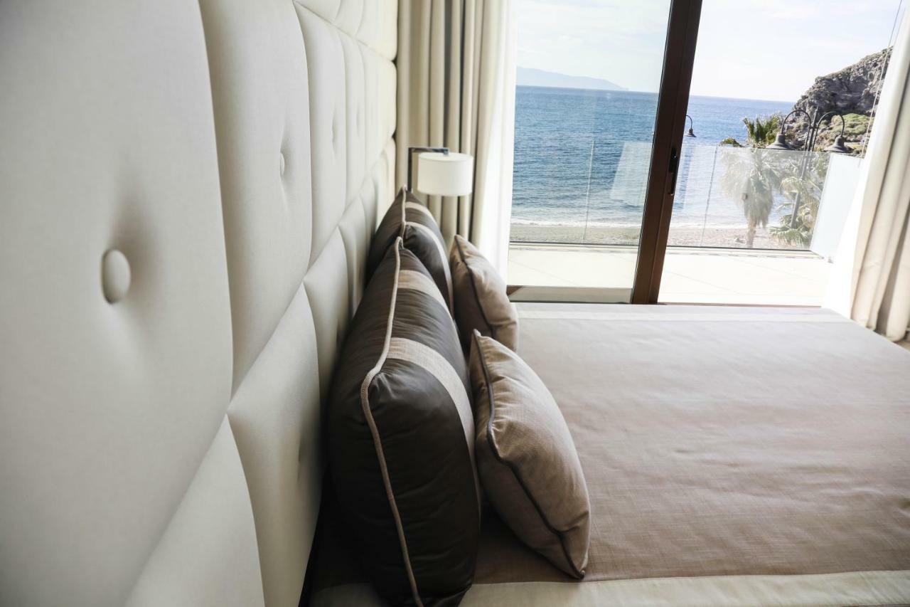 Ngonia Bay Boutique Hotel Milazzo Exterior foto